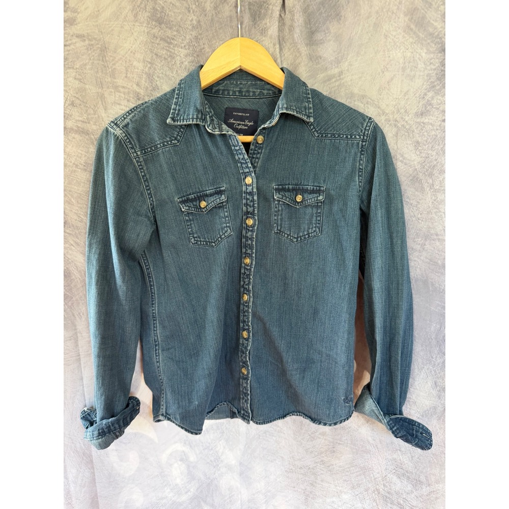 American Eagle Outfitters Favorite Fit Denim Western Shirt Medium Wash XS